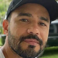Estuardo G.